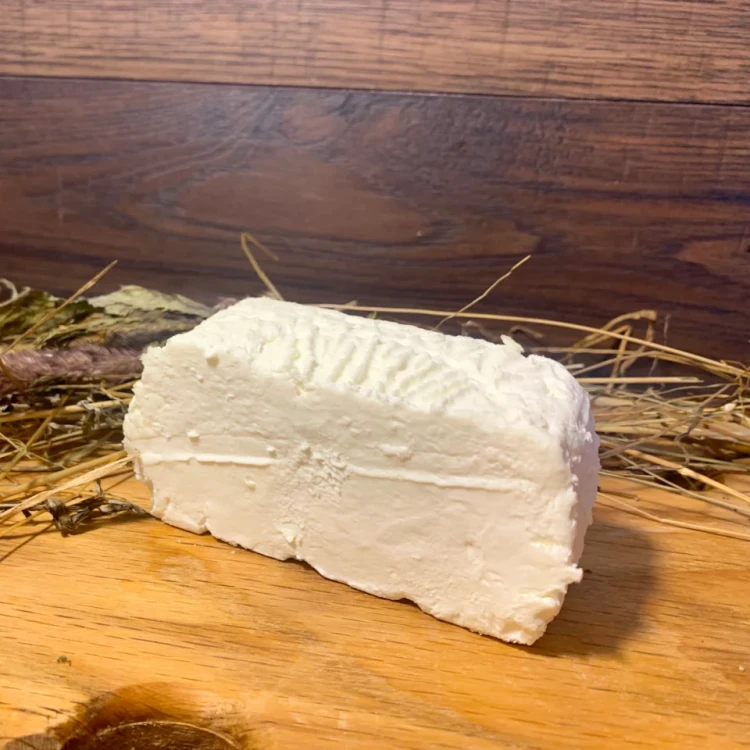 fromage-ser-kozi-swiezy-250g-yagi-rustyklany