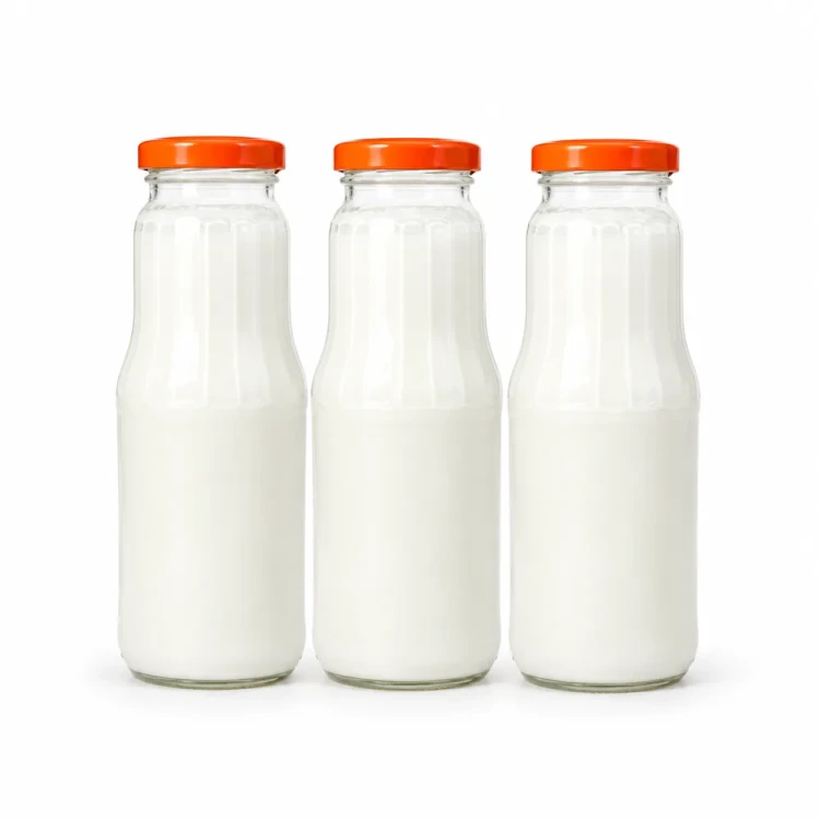 Zestaw MIX kefirów kozich Yagi – 2 naturalne i 1 cytrusowy, 3×300 ml na białym tle